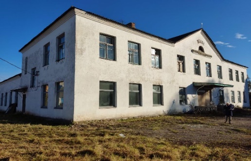 Комплекс капитальных строений,  220/С-15062, 220/С-25916, 220/С-25917 Глубокский район, Уделовский с/с,  д. Верхнее, ул. Центральная, д. 13