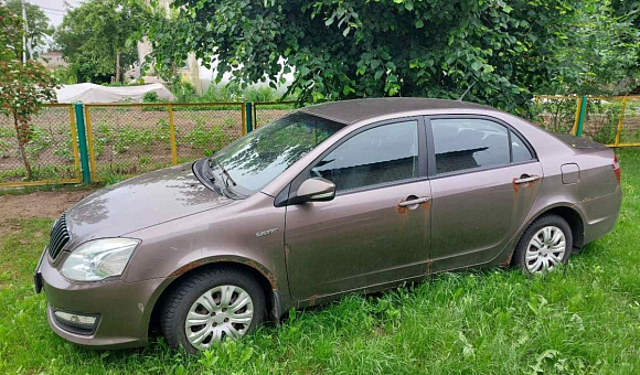 Автомобиль Geely SC7, 2015 года выпуска 