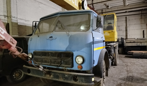 Грузовой специальный автокран MAZ 5334 KS 3577-3-2 Грузовой специальный автокран MAZ 5334 KS 3577-3-2