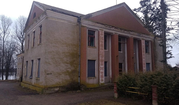 Здание КБО,  Витебский р-н, Вымнянский с/с, аг. Вымно, ул. Витебская, 27