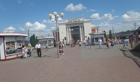 Лот №1. Право заключения договора аренды сроком на 5 лет части капитального строения с инв. № 240/С-31265 (части площади пола), (наименование – здание вокзала) – площадь пола 1,0 кв.м на 1-м этаже по адресу: Витебская обл., Оршанский р-н, г.Орша Лот №1. Право заключения договора аренды сроком на 5 лет части капитального строения с инв. № 240/С-31265 (части площади пола), (наименование – здание вокзала) – площадь пола 1,0 кв.м на 1-м этаже по адресу: Витебская обл., Оршанский р-н, г.Орша