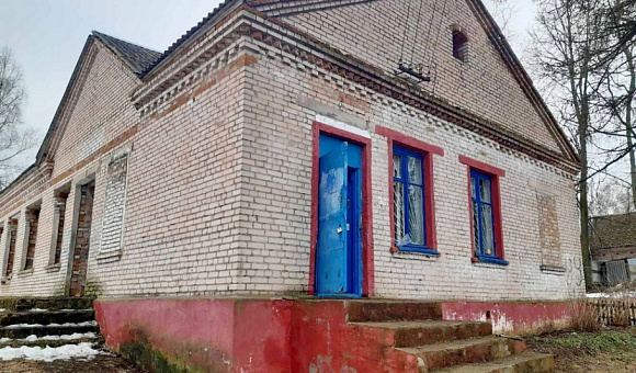 Здание столовой, инв. № 00045 (по бух. учету)	 Оршанский район, Бабиничский с/с, д. Звездная, ул. Совхозная, 2А