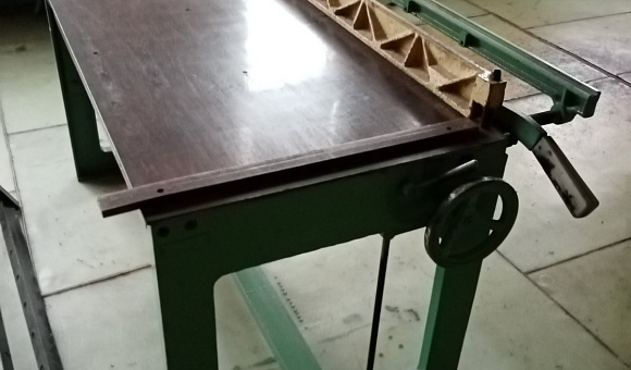 Лот № 3. Рубилка КН-1М, инв. № 00027.