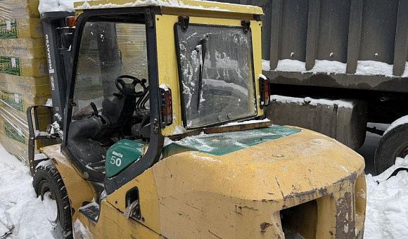Лот №1 Погрузчик вилочный дизельный KOMATSU FD50AYT-10 FV-3.3; Год выпуска - 2010