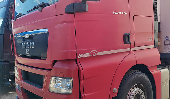 Лот №65. грузовой седельный тягач MAN TGX 18,400, рег. знак АВ 6770-2, № кузова (рамы) WMA06XZZX9P013841, год выпуска 2008 (инв. № 000014085) – 1 шт полуприцеп фургон изотермический CRONE SDR 27 рег. знак А 1961 А-2 № кузова (рамы) WKECD000000405316. год 
