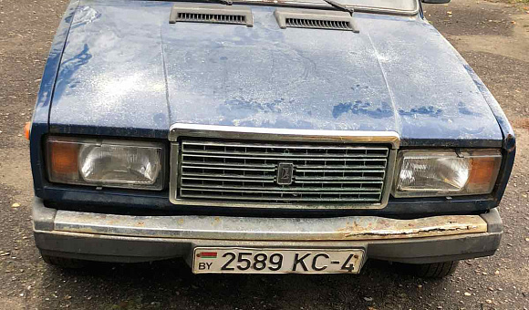 Лот № 1. Легковой автомобиль VAZ-21074 2008 года выпуска, объем двигателя 1569 см3 (54kv/74л.c.), бензин, регистрационный знак 2589-КС, тип - легковой специальный седан (SEDAN), кузов (рама) № ХТА21074082817826, цвет– синий, инв. № 01510020